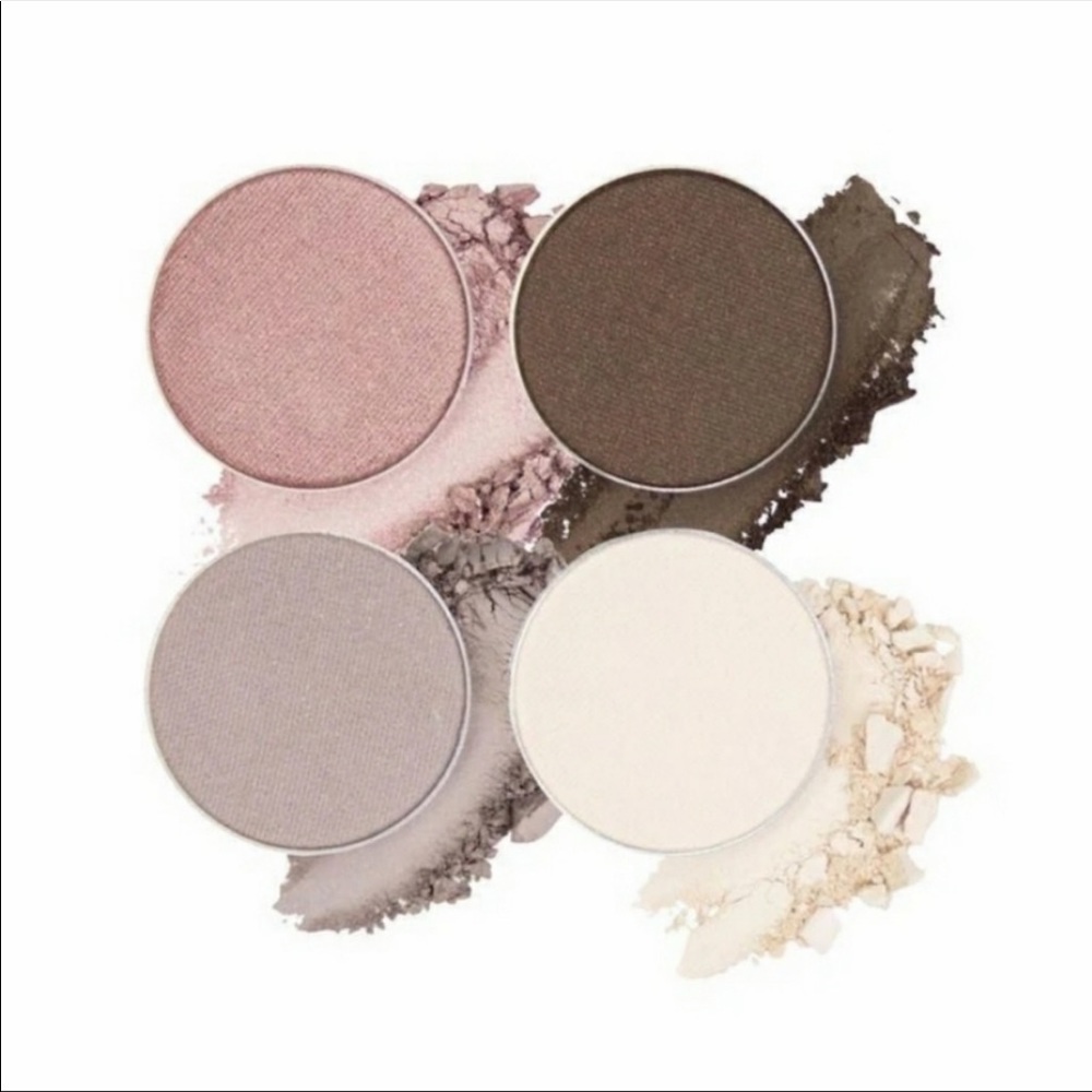Ittse Cosmetics Magnetic Eyeshadow Palette